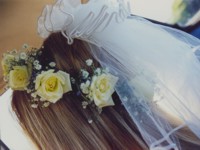 Headgear - Flowers for your hair on your wedding day